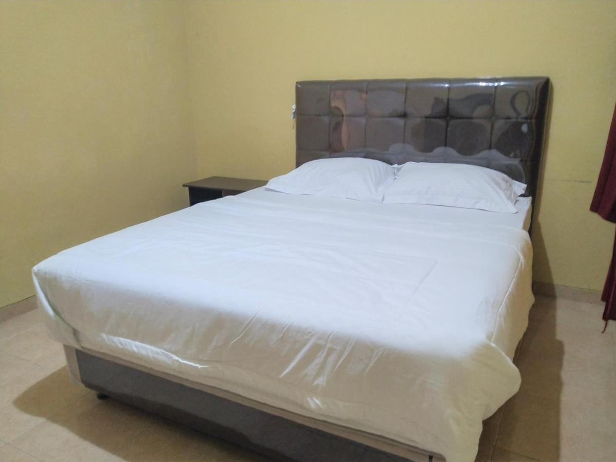 Hotel Pekalongan Syariah Mitra Reddoorz Екстер'єр фото