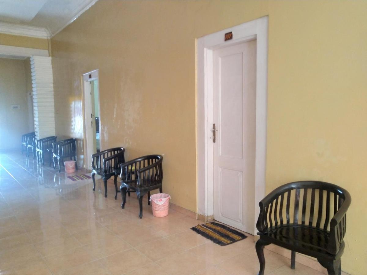 Hotel Pekalongan Syariah Mitra Reddoorz Екстер'єр фото